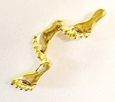 Footprints in the Sand Pin